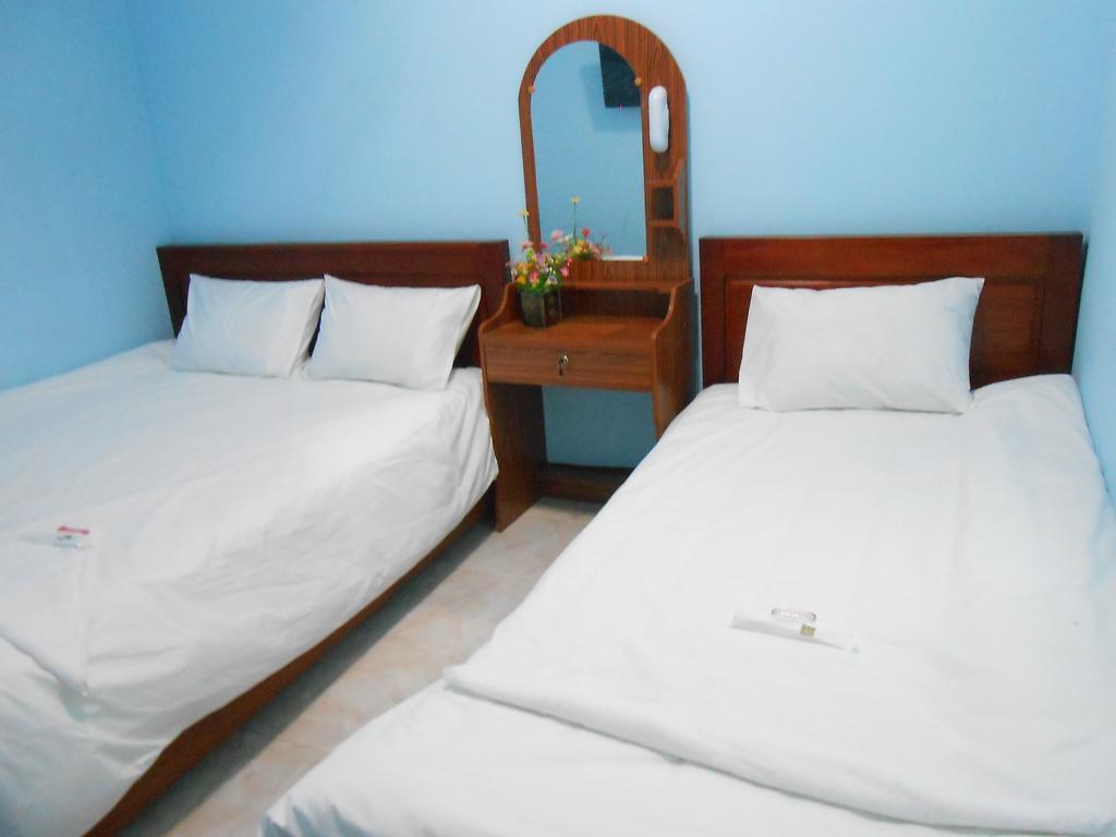 Lucky Backpacker Hostel Vientiane Exterior photo